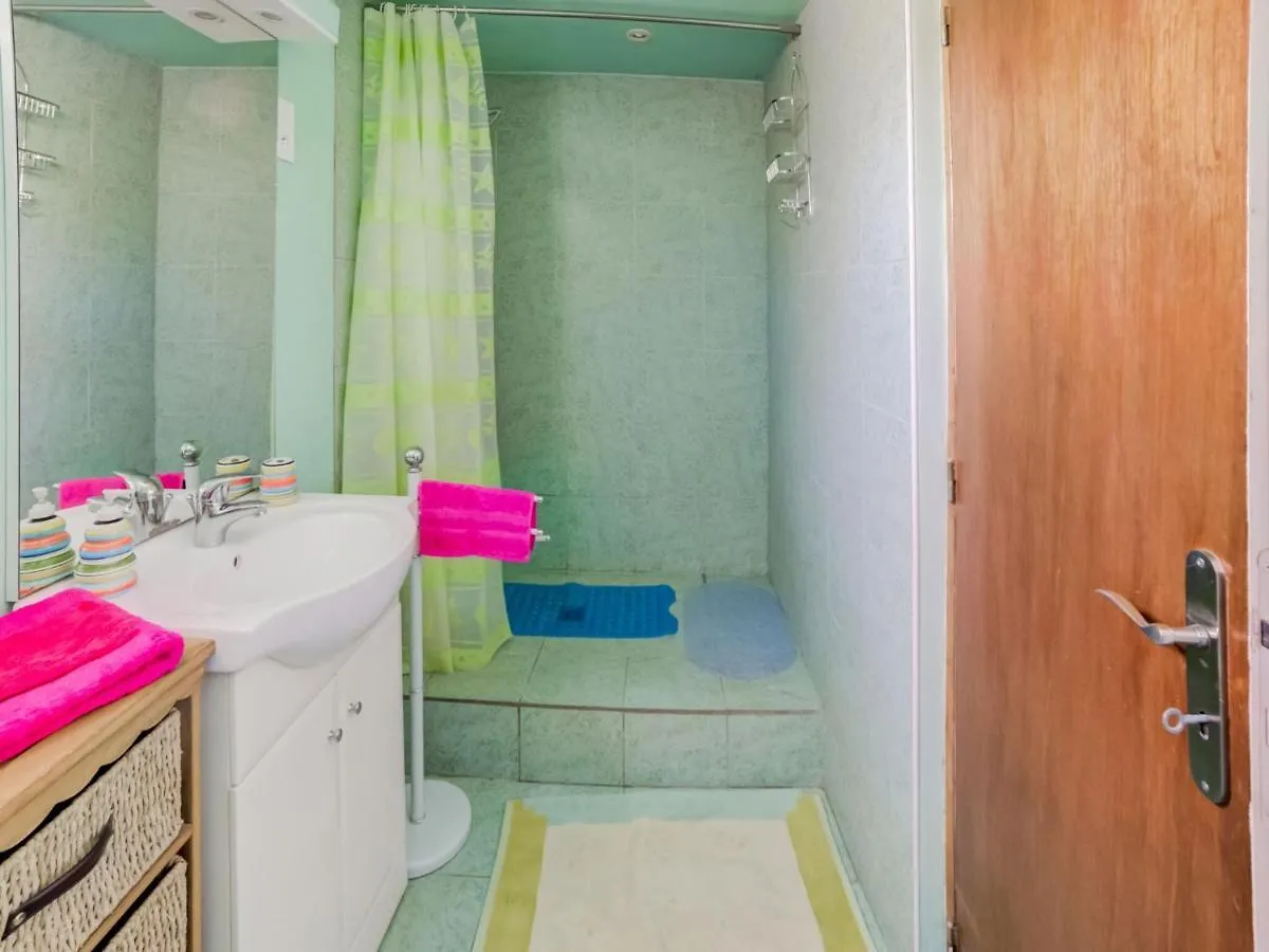 Apartamento Cozy Holiday Home In Thedirac